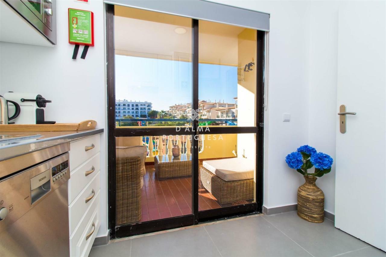 Olhos D'Agua Apartment - D'Alma Olhos Do Mar อัลบูเฟรา ภายนอก รูปภาพ